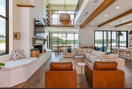 Breathtaking Lakefront Escape with Panoramic Views - Alexander City, Alabama