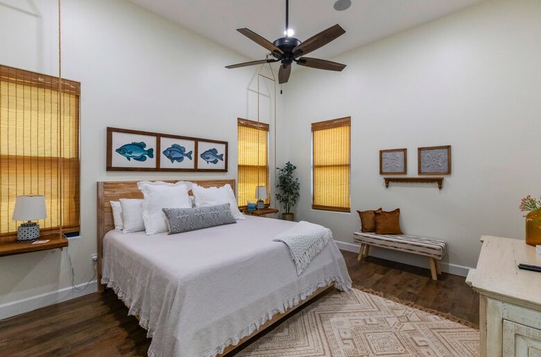 Breathtaking Lakefront Escape with Panoramic Views - Alexander City, Alabama
