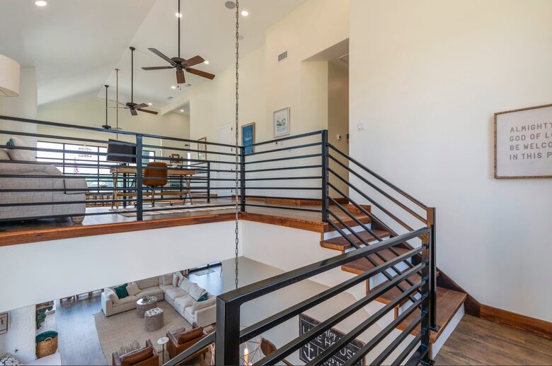 Breathtaking Lakefront Escape with Panoramic Views - Alexander City, Alabama