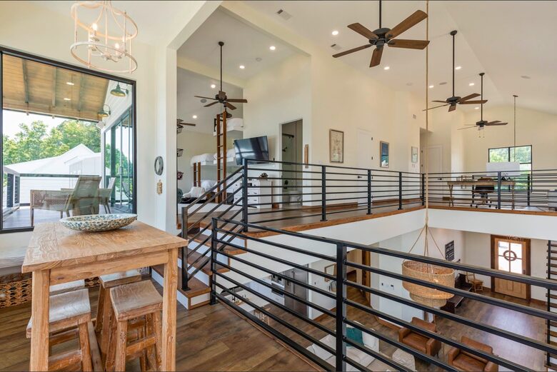 Breathtaking Lakefront Escape with Panoramic Views - Alexander City, Alabama