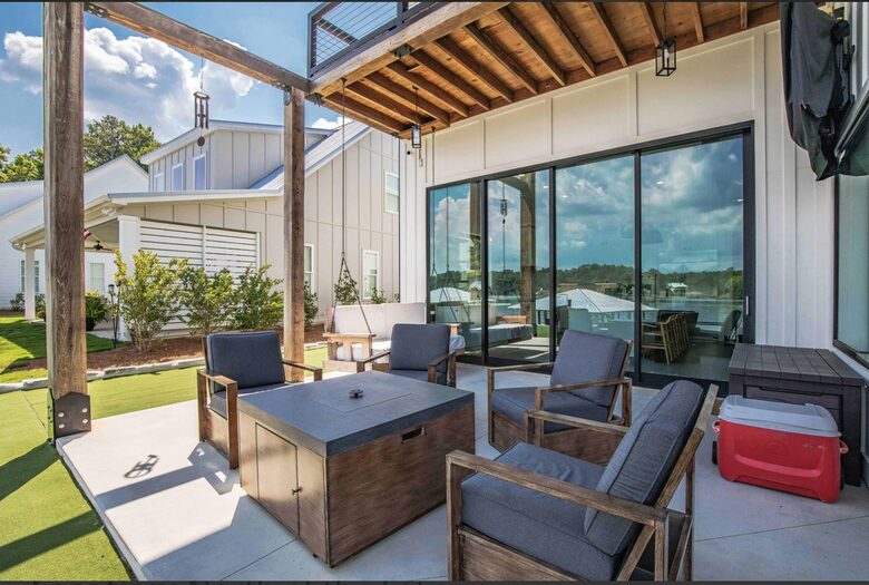 Breathtaking Lakefront Escape with Panoramic Views - Alexander City, Alabama