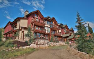 Elevated Mountain Retreat with Resort Views - Winter Park, Colorado