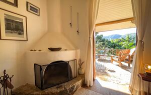 Refined Gaucho-Style Living with Breathtaking Views - São Francisco Xavier, Brazil