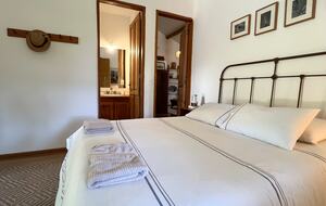 Refined Gaucho-Style Living with Breathtaking Views - São Francisco Xavier, Brazil