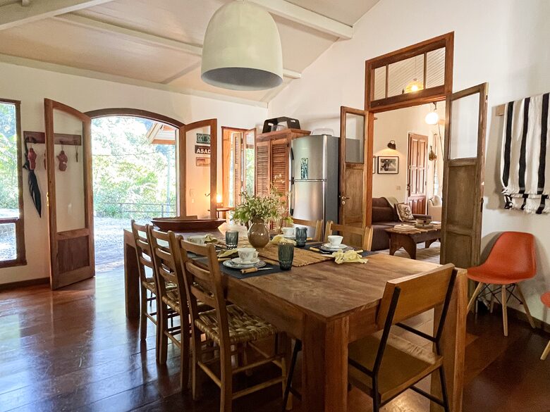 Refined Gaucho-Style Living with Breathtaking Views - São Francisco Xavier, Brazil