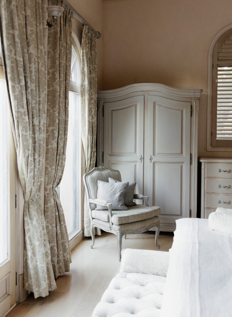 The Villa upstairs master bedroom