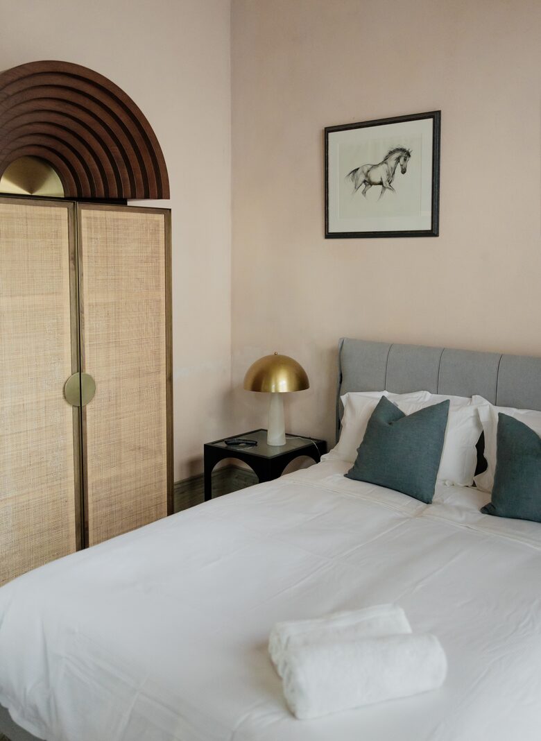 The Villa downstairs queen bedroom