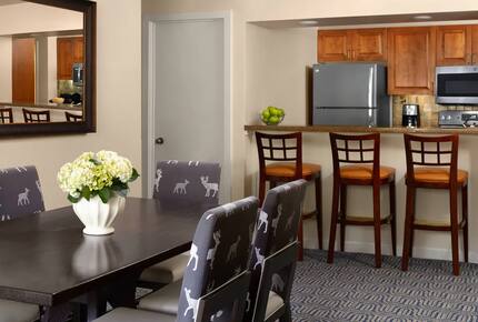 Marriott’s Streamside Douglas at Vail | 2 Bedroom Bi Level Loft - Vail, Colorado