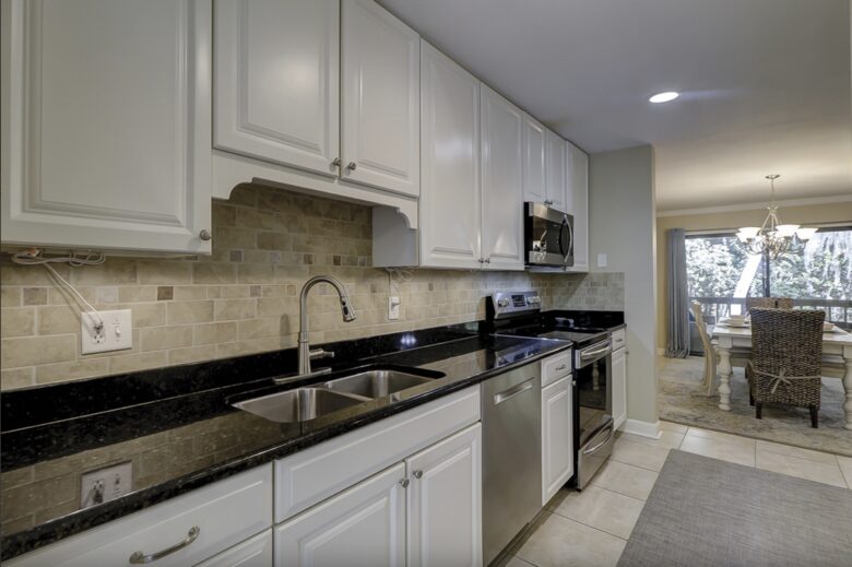 Hilton Head Haven | With Resort-Style Amenities - Hilton Head Island, South Carolina