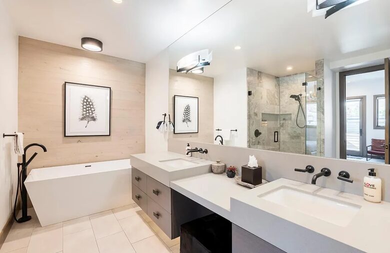 Park City Penthouse on Main Street with Rooftop Hot Tub - Park City, Utah