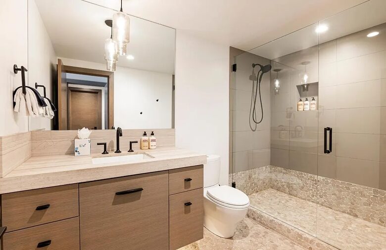 Park City Penthouse on Main Street with Rooftop Hot Tub - Park City, Utah