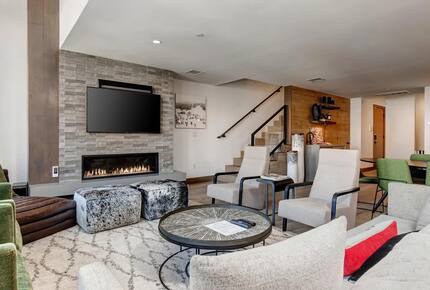 Park City Penthouse on Main Street with Rooftop Hot Tub - Park City, Utah
