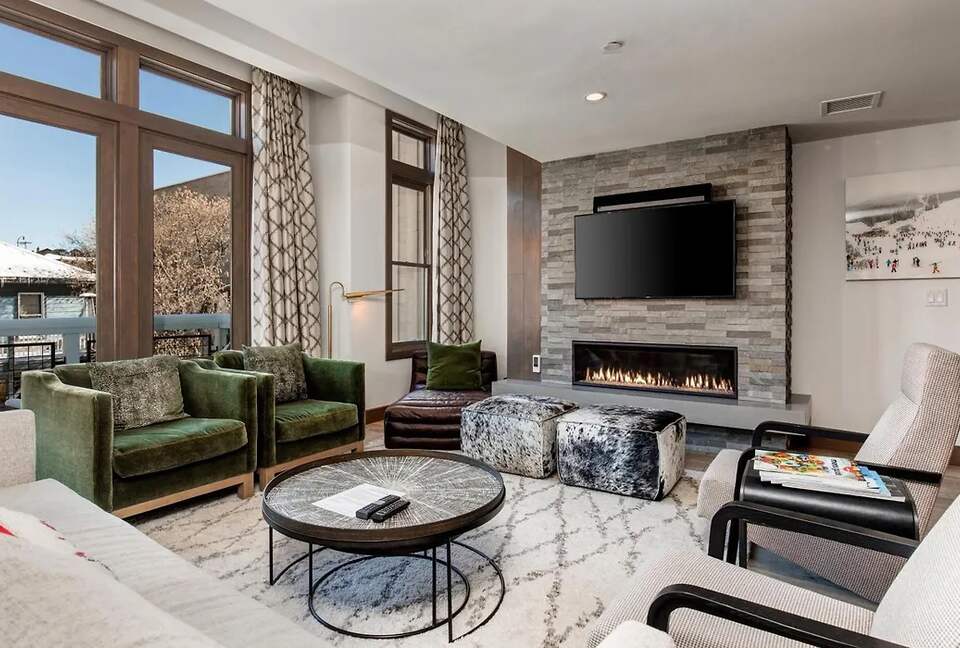 Park City Penthouse on Main Street with Rooftop Hot Tub - Park City, Utah