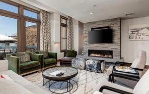 Park City Penthouse on Main Street with Rooftop Hot Tub - Park City, Utah