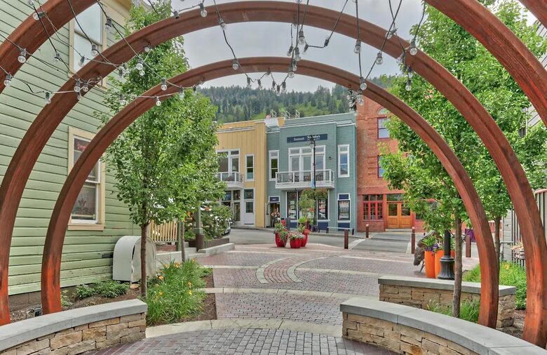 Park City Penthouse on Main Street with Rooftop Hot Tub - Park City, Utah