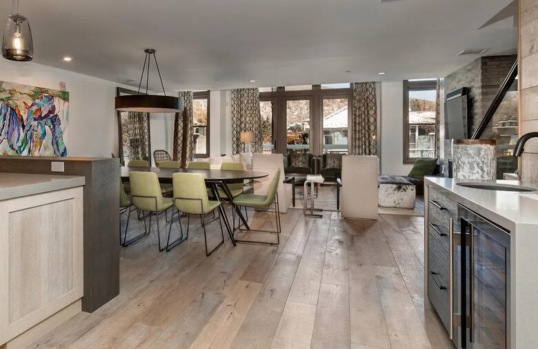 Park City Penthouse on Main Street with Rooftop Hot Tub - Park City, Utah