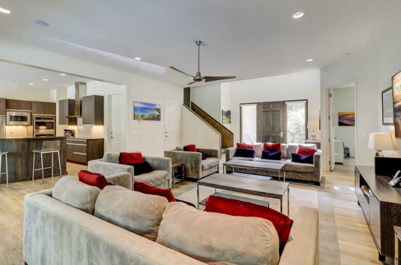 Grand Retreat in Sea Pines | Overlooking Harbour Town Golf - Hilton Head Island, South Carolina