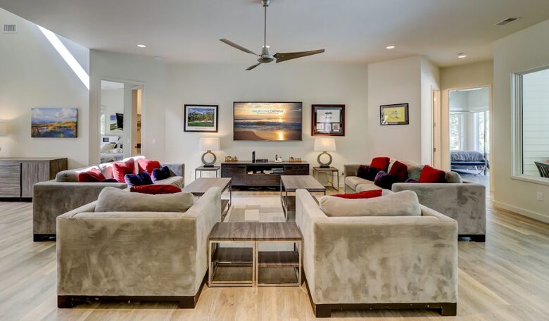 Grand Retreat in Sea Pines | Overlooking Harbour Town Golf - Hilton Head Island, South Carolina