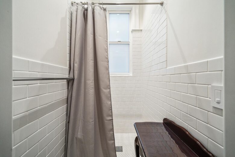 2F Shower