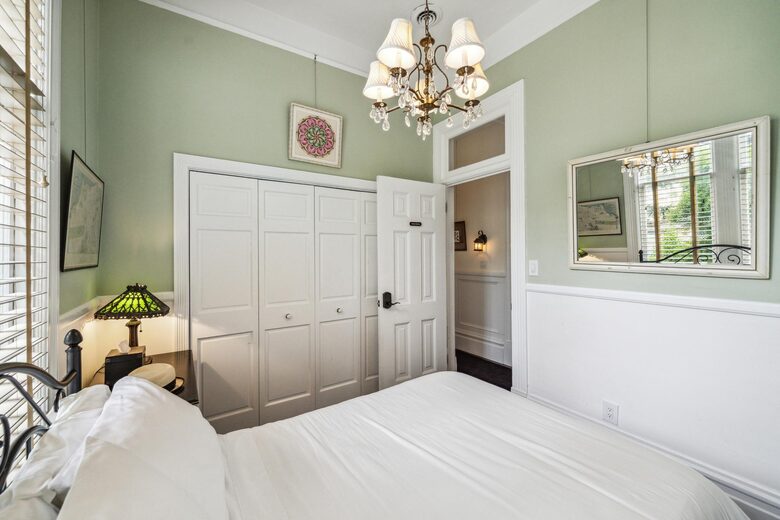 3F Sage Room
