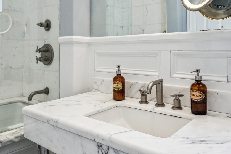3F Palace Bath