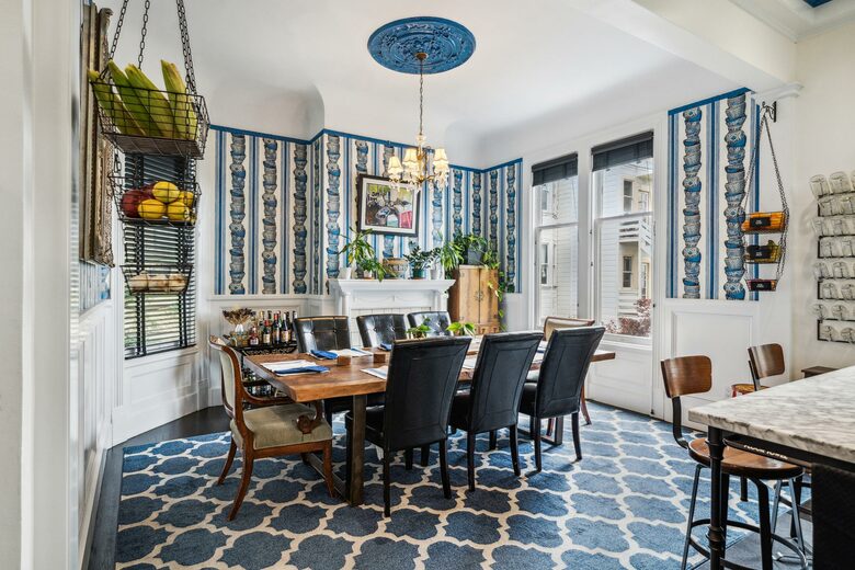 3F Kitchen & Dining Room