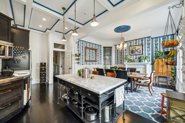 3F Kitchen & Dining Room: Cookware