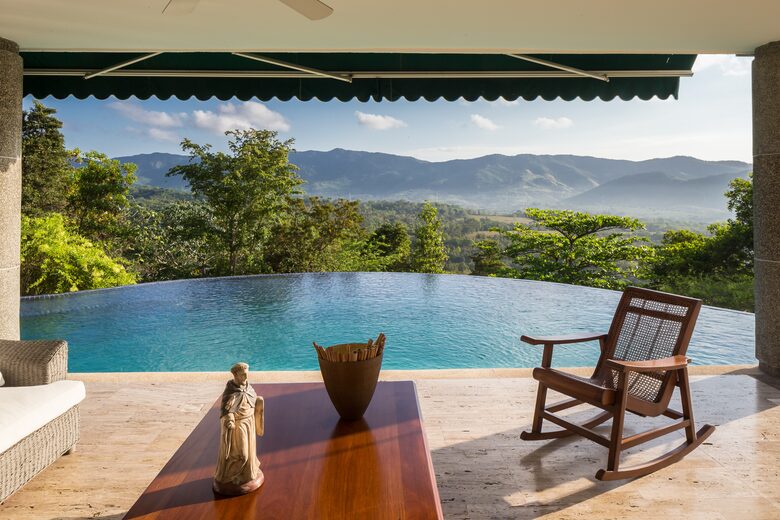 Contemporary Mountain Retreat in Santo Domingo - Pedro Brand, Santo Domingo, Dominican Republic