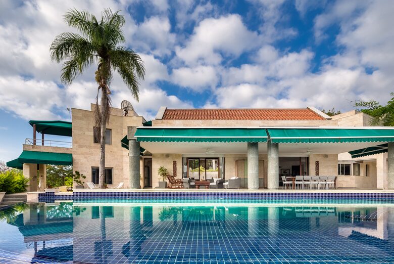 Contemporary Mountain Retreat in Santo Domingo - Pedro Brand, Santo Domingo, Dominican Republic