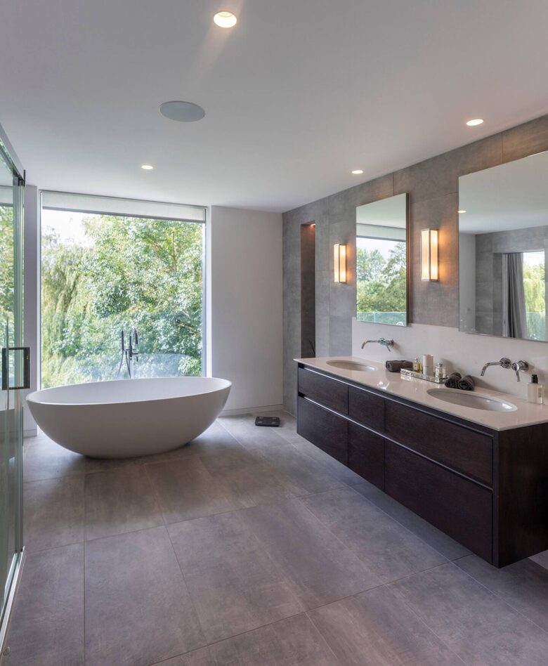 Sophisticated Countryside Estate with Private Par-3 - Knutsford, United Kingdom
