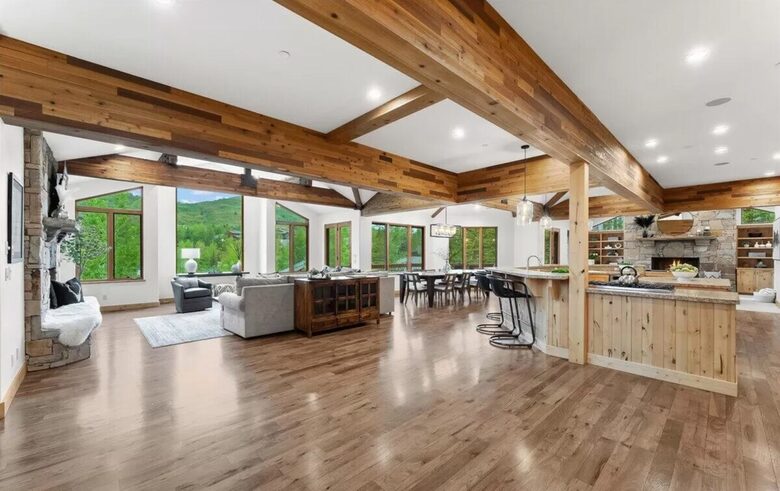 Elevated Deer Valley Retreat with Hot Tub, Sauna, & Private Shuttle - Park City, Utah