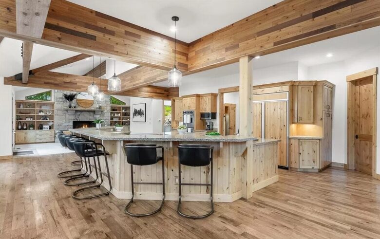Elevated Deer Valley Retreat with Hot Tub, Sauna, & Private Shuttle - Park City, Utah