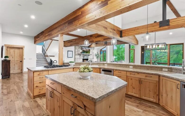 Elevated Deer Valley Retreat with Hot Tub, Sauna, & Private Shuttle - Park City, Utah