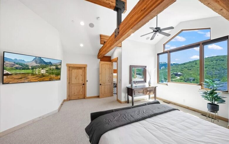 Elevated Deer Valley Retreat with Hot Tub, Sauna, & Private Shuttle - Park City, Utah