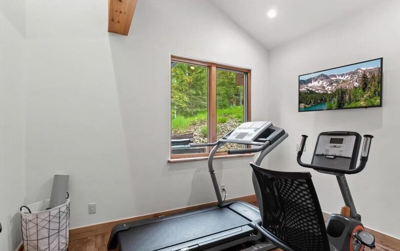 Elevated Deer Valley Retreat with Hot Tub, Sauna, & Private Shuttle - Park City, Utah