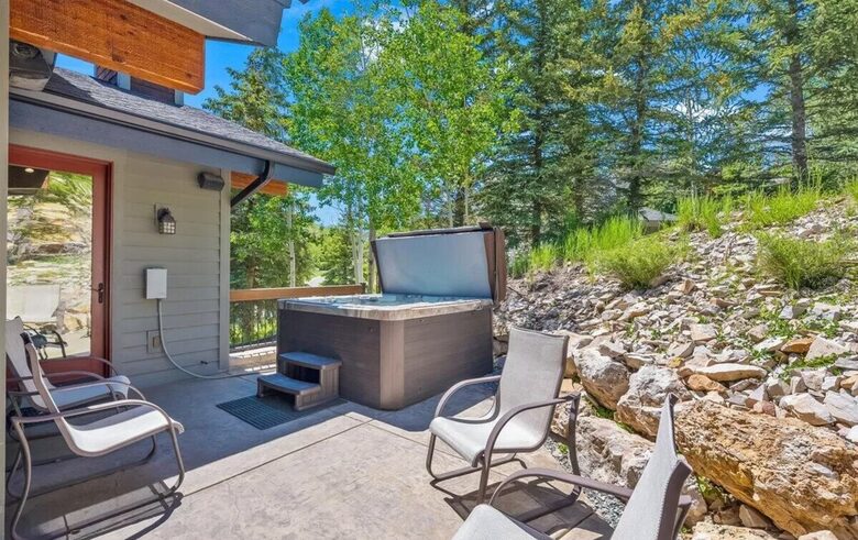 Elevated Deer Valley Retreat with Hot Tub, Sauna, & Private Shuttle - Park City, Utah