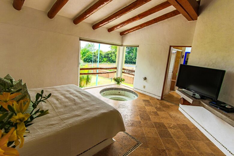 A Stunning Estate Designed for Relaxation and Adventure - Malinalco, Mexico