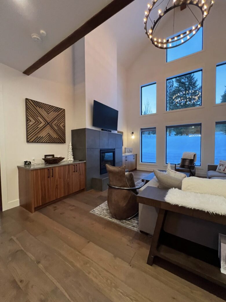 Ski-In/Ski-Out Modern Chalet in Tamarack Resort - Donnelly, Idaho