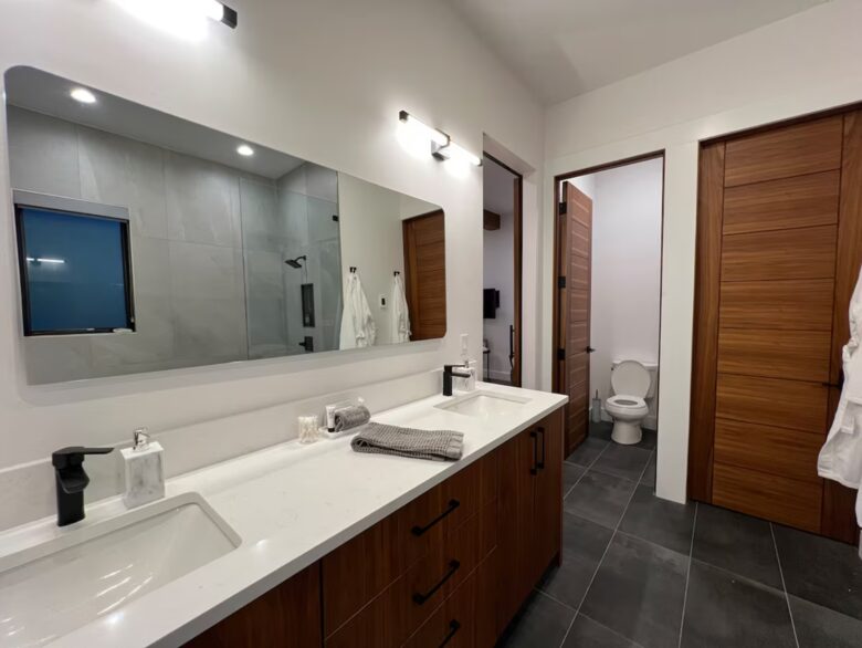 Ski-In/Ski-Out Modern Chalet in Tamarack Resort - Donnelly, Idaho