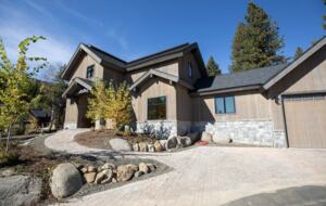 Ski-In/Ski-Out Modern Chalet in Tamarack Resort - Donnelly, Idaho