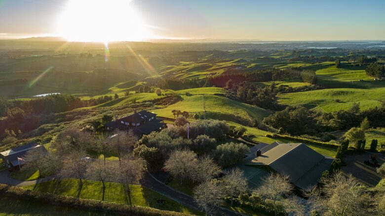 EAGLE RIDGE COUNTRY ESTATE