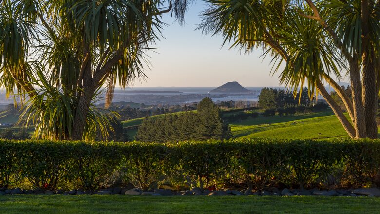 Eagle Ridge Country Estate - Tauranga, New Zealand