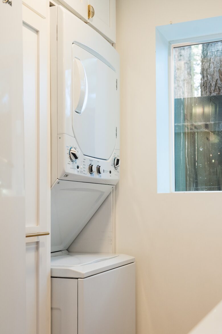 Washer & Dryer