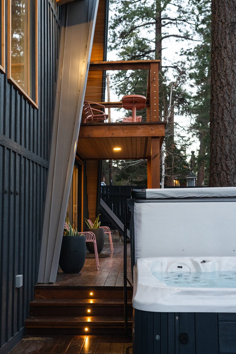 Private Hot tub with Lake and Mountain Views