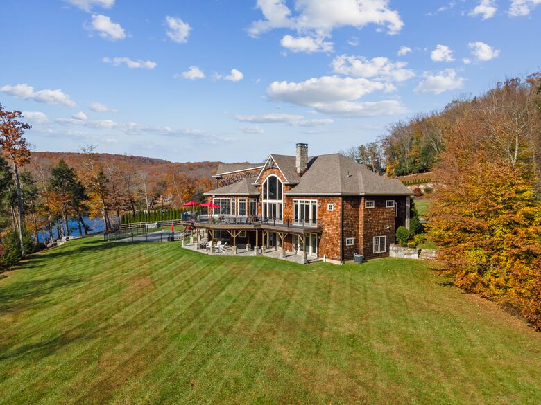 Custom Connecticut Lakefront Estate | Private Dock and Amenities - Oxford, Connecticut