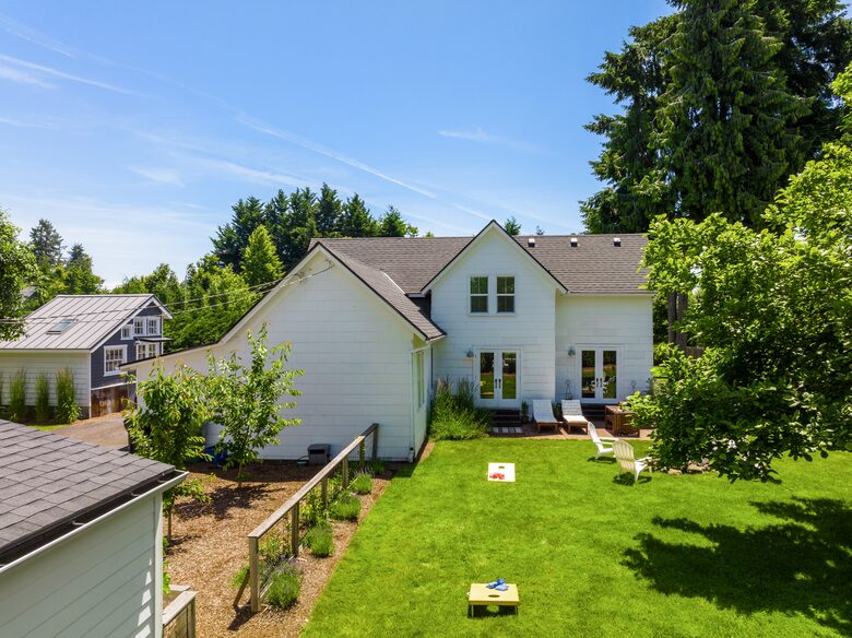 Pacific Northwest Getaway - Wilsonville, Oregon