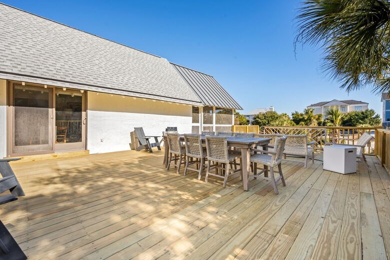 Elegant Beachside Retreat with Private Pool - Georgetown, South Carolina