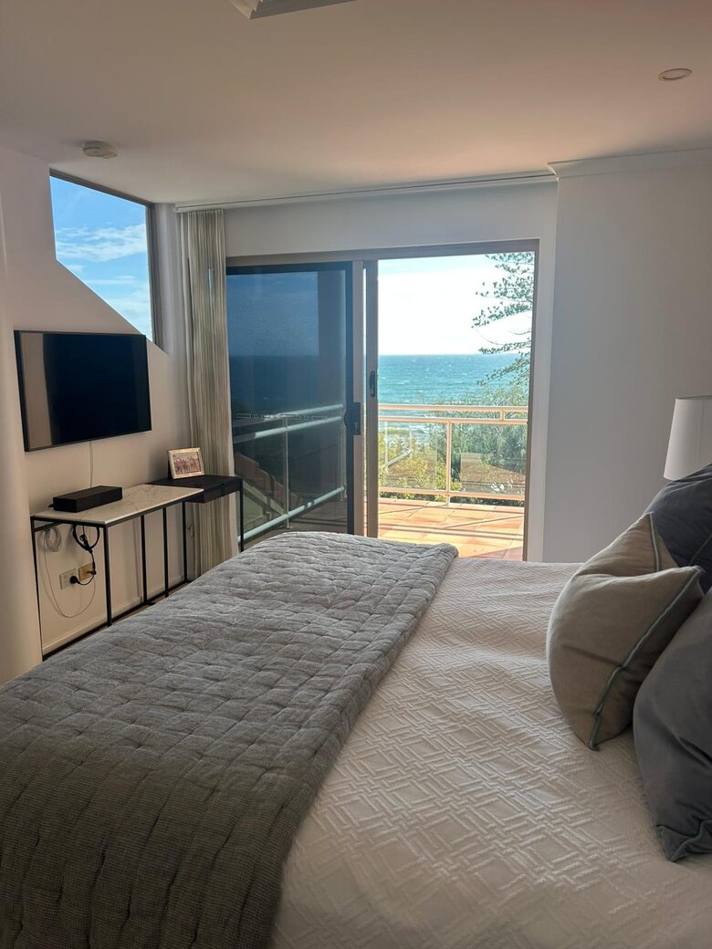 Oceanview Serenity | A Dicky Beach Retreat - Dicky Beach, Australia