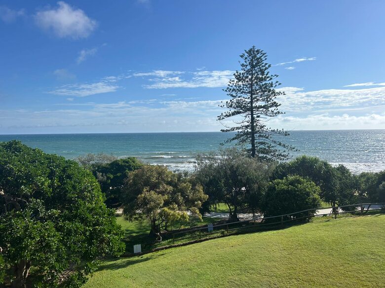 Oceanview Serenity | A Dicky Beach Retreat - Dicky Beach, Australia