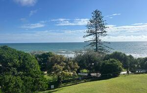 Oceanview Serenity | A Dicky Beach Retreat - Dicky Beach, Australia